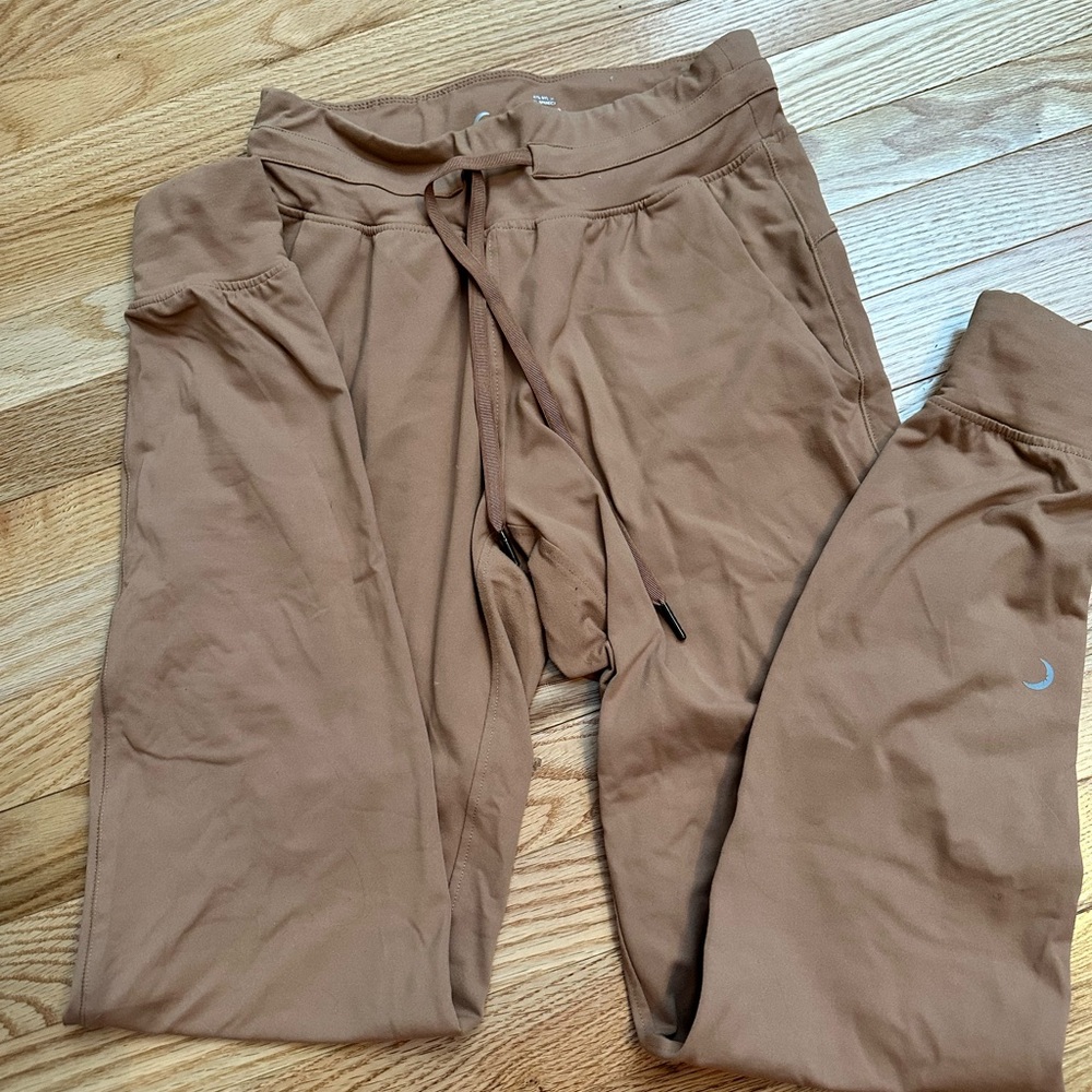 Zyia joggers